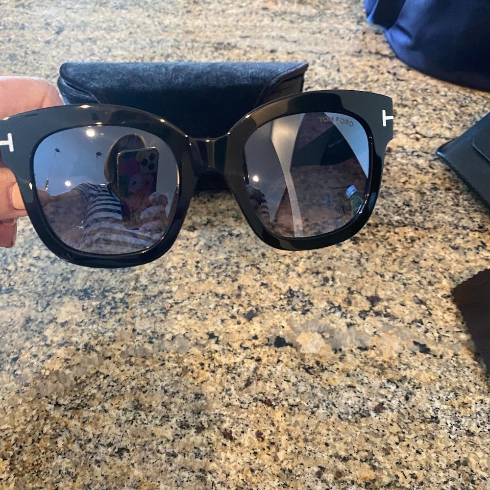 Brand new Tom Ford Beatrix sunglasses